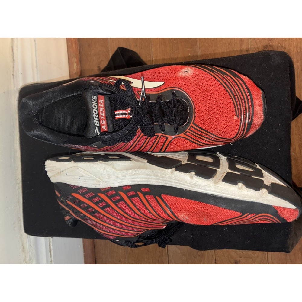Brooks Asteria Mens Size 8.5 Red Athletic Running Sneakers 110229-1D-615